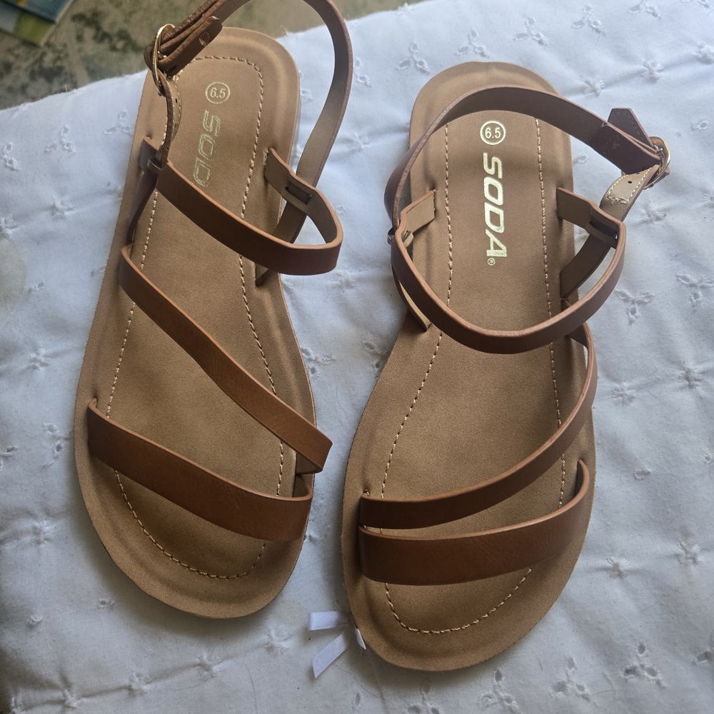 SODA Women's Tan Strappy Flat Sandals - Picture 2 of 5